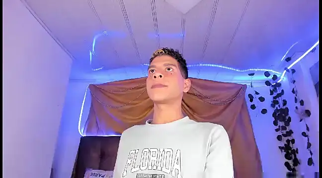 Ethan Boyy online show from 03-11-25, 12:33