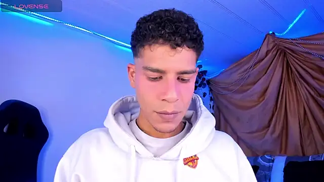 Ethan Boyy online show from 11-22-25, 10:31