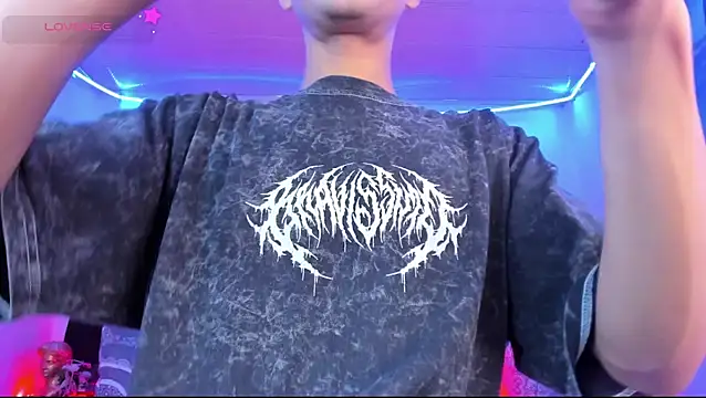 Ethan Boyy online show from 04-25-26, 01:08