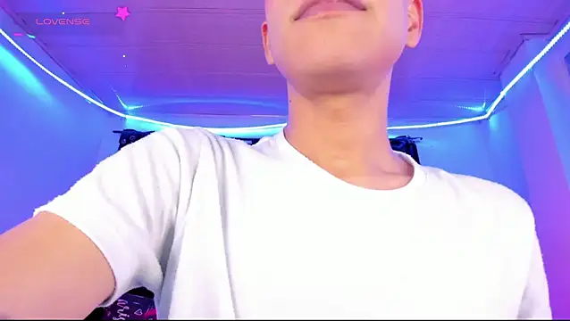 Ethan Boyy online show from 05-11-26, 11:57