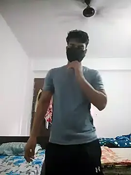 Snapshot of NikaYeptho chatting on 10-05-25, 11:08 NikaYeptho online show from 10-05-25, 11:08