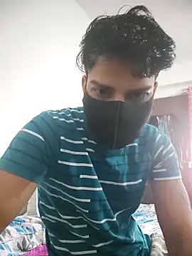 Snapshot of NikaYeptho chatting on 10-12-25, 08:57 NikaYeptho online show from 10-12-25, 08:57