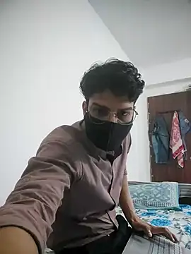 Snapshot of NikaYeptho chatting on 10-16-25, 11:55 NikaYeptho online show from 10-16-25, 11:55