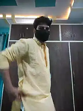 Snapshot of NikaYeptho chatting on 10-19-25, 07:14 NikaYeptho online show from 10-19-25, 07:14