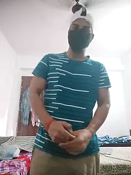 Snapshot of NikaYeptho chatting on 11-05-25, 09:09 NikaYeptho online show from 11-05-25, 09:09