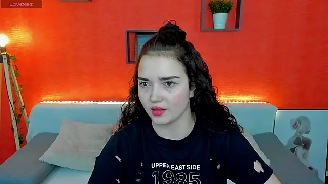 Snapshot of AmeliaLoveee chatting on 01-29-25, 02:32 AmeliaLoveee online show from 01-29-25, 02:32