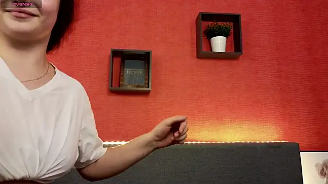 Snapshot of AmeliaLoveee chatting on 01-30-25, 08:53 AmeliaLoveee online show from 01-30-25, 08:53