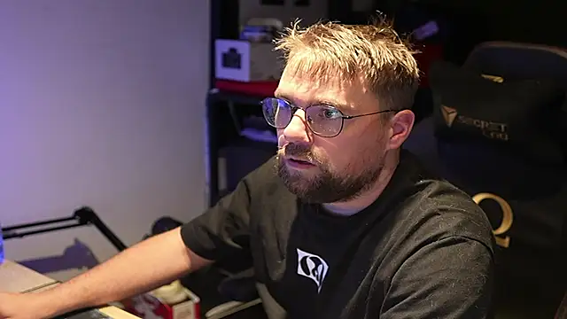 justinitt online show from 09-10-25, 03:28