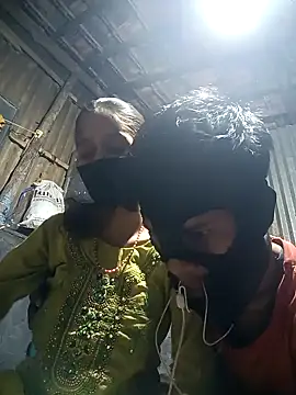 Snapshot of Anjalixxxx chatting on 02-16-25, 03:27 Anjalixxxx online show from 02-16-25, 03:27