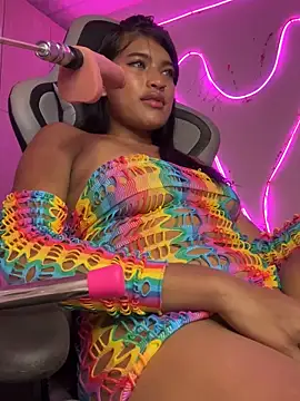 Snapshot of miaa--pervert chatting on 10-01-25, 11:33 miaa--pervert online show from 10-01-25, 11:33