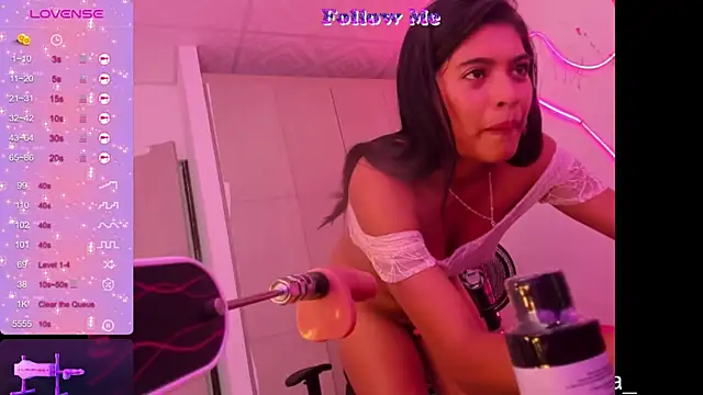 Snapshot of miaa--pervert chatting on 04-10-26, 04:12 miaa--pervert online show from 04-10-26, 04:12