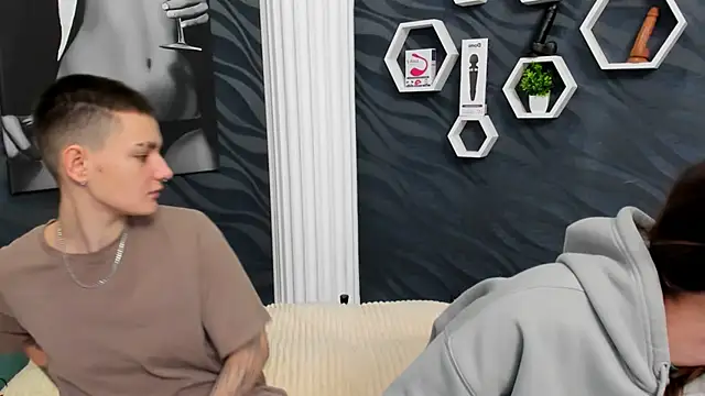 annabishop online show from 02-07-25, 03:23