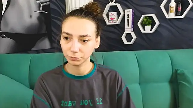 annabishop online show from 02-16-25, 03:04