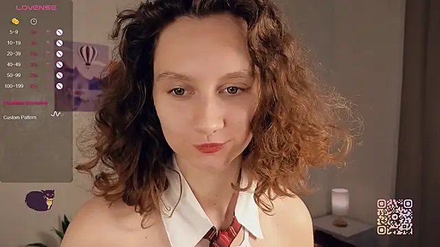 Leya Curly online show from 09-15-25, 09:42