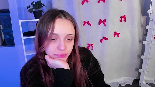 Sahara Shields online show from 01-28-25, 10:23