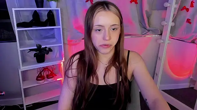 Sahara Shields online show from 03-21-25, 01:56