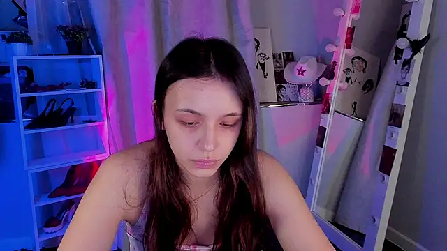 Sahara Shields online show from 11-21-25, 11:09