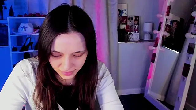 Sahara Shields online show from 03-04-26, 09:59