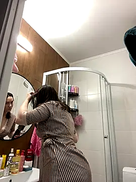 Kiss My Body online show from 12-05-25, 06:37