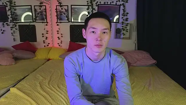 Snapshot of M_Jasper chatting on 02-13-25, 06:38 M Jasper online show from 02-13-25, 06:38