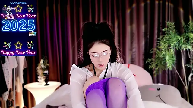 miaomiao-777 online show from 03-09-25, 04:11