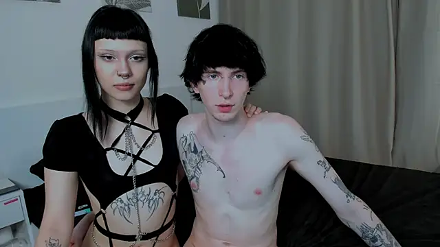 Snapshot of LadyTrep chatting on 03-04-25, 06:29 LadyTrep online show from 03-04-25, 06:29