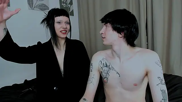 Snapshot of LadyTrep chatting on 03-04-25, 09:32 LadyTrep online show from 03-04-25, 09:32