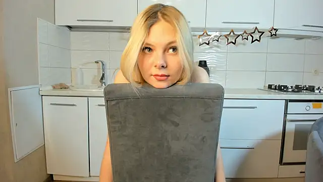 Snapshot of SynnoveEyre chatting on 02-10-25, 05:52 SynnoveEyre online show from 02-10-25, 05:52