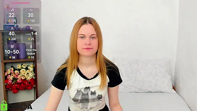 Snapshot of HillEva chatting on 02-14-25, 09:13 HillEva online show from 02-14-25, 09:13