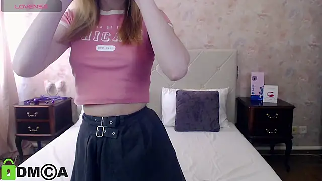 Snapshot of HillEva chatting on 02-23-25, 09:11 HillEva online show from 02-23-25, 09:11