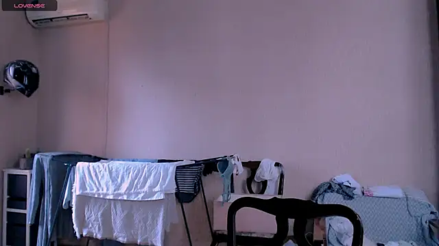  Roselina  online show from 09-28-25, 08:09