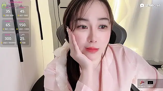 Snapshot of Alano-01 chatting on 03-17-25, 01:57 Alano-01 online show from 03-17-25, 01:57