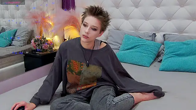 via mayer  online show from 02-01-25, 03:30