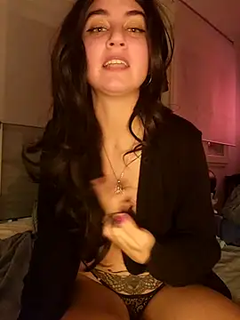 Snapshot of Vanessa-2002 chatting on 11-10-25, 10:09 Vanessa-2002 online show from 11-10-25, 10:09