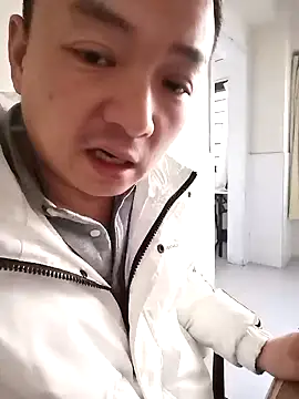 Snapshot of swg176 chatting on 01-18-25, 08:41 swg176 online show from 01-18-25, 08:41