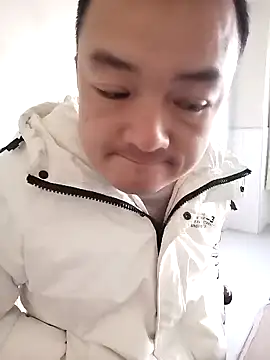 Snapshot of swg176 chatting on 01-19-25, 02:15 swg176 online show from 01-19-25, 02:15