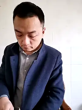 Snapshot of swg176 chatting on 03-06-25, 06:41 swg176 online show from 03-06-25, 06:41