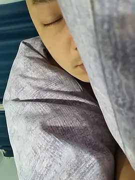 Snapshot of swg176 chatting on 03-15-25, 01:41 swg176 online show from 03-15-25, 01:41