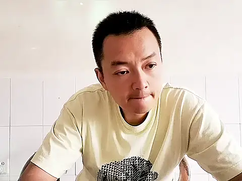 Snapshot of swg176 chatting on 09-09-25, 05:40 swg176 online show from 09-09-25, 05:40