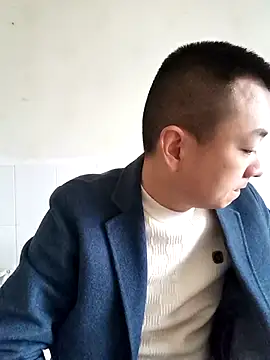 Snapshot of swg176 chatting on 02-26-26, 03:49 swg176 online show from 02-26-26, 03:49