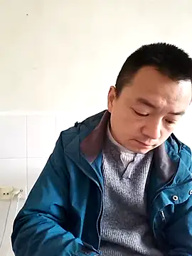 Snapshot of swg176 chatting on 03-09-26, 01:20 swg176 online show from 03-09-26, 01:20