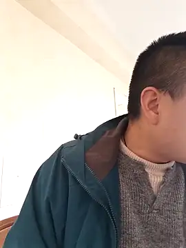 Snapshot of swg176 chatting on 03-12-26, 07:03 swg176 online show from 03-12-26, 07:03