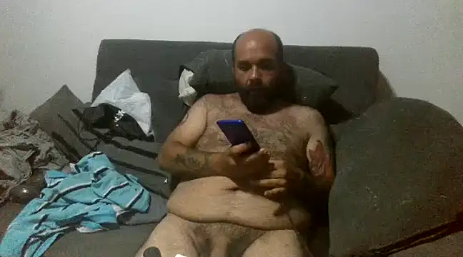 Snapshot of Chubi6669 chatting on 01-26-25, 01:31 Chubi6669 online show from 01-26-25, 01:31