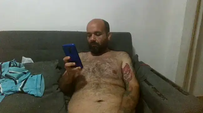 Snapshot of Chubi6669 chatting on 01-26-25, 01:47 Chubi6669 online show from 01-26-25, 01:47