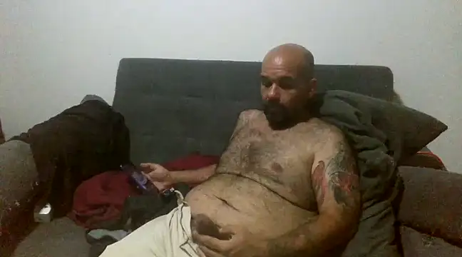 Snapshot of Chubi6669 chatting on 02-05-25, 10:33 Chubi6669 online show from 02-05-25, 10:33