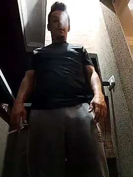 Santanacumxplod online show from 01-23-25, 02:23