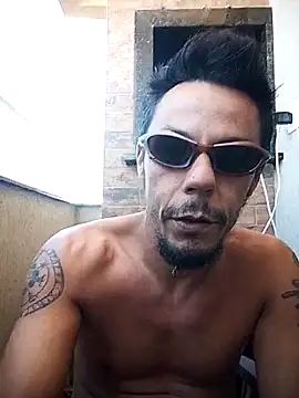 Santanacumxplod online show from 04-23-26, 03:58