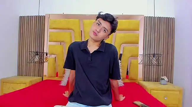 Snapshot of AiddenScott chatting on 01-25-25, 02:15 AiddenScott online show from 01-25-25, 02:15