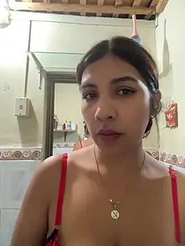 Snapshot of Eva1203 chatting on 05-15-26, 04:19 Eva1203 online show from 05-15-26, 04:19