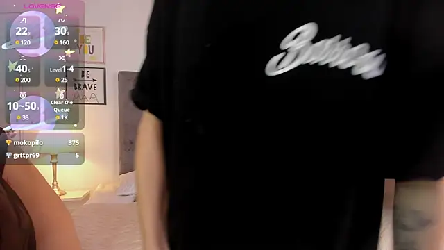 Snapshot of ethan_and_ava chatting on 02-09-25, 01:46 ethan and ava online show from 02-09-25, 01:46